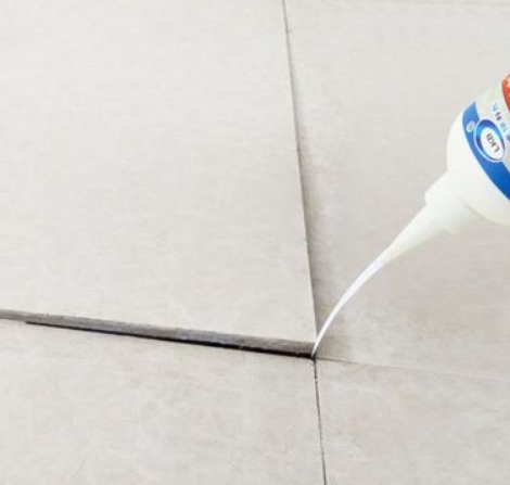 望都瓷砖空鼓维修公司分享卫生间瓷砖脱落的原因可能有以下几点